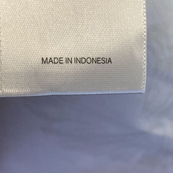 Express Shirt Womens Medium Boyfriend Portofino Button Up Leaf Print White - Picture 8 of 10